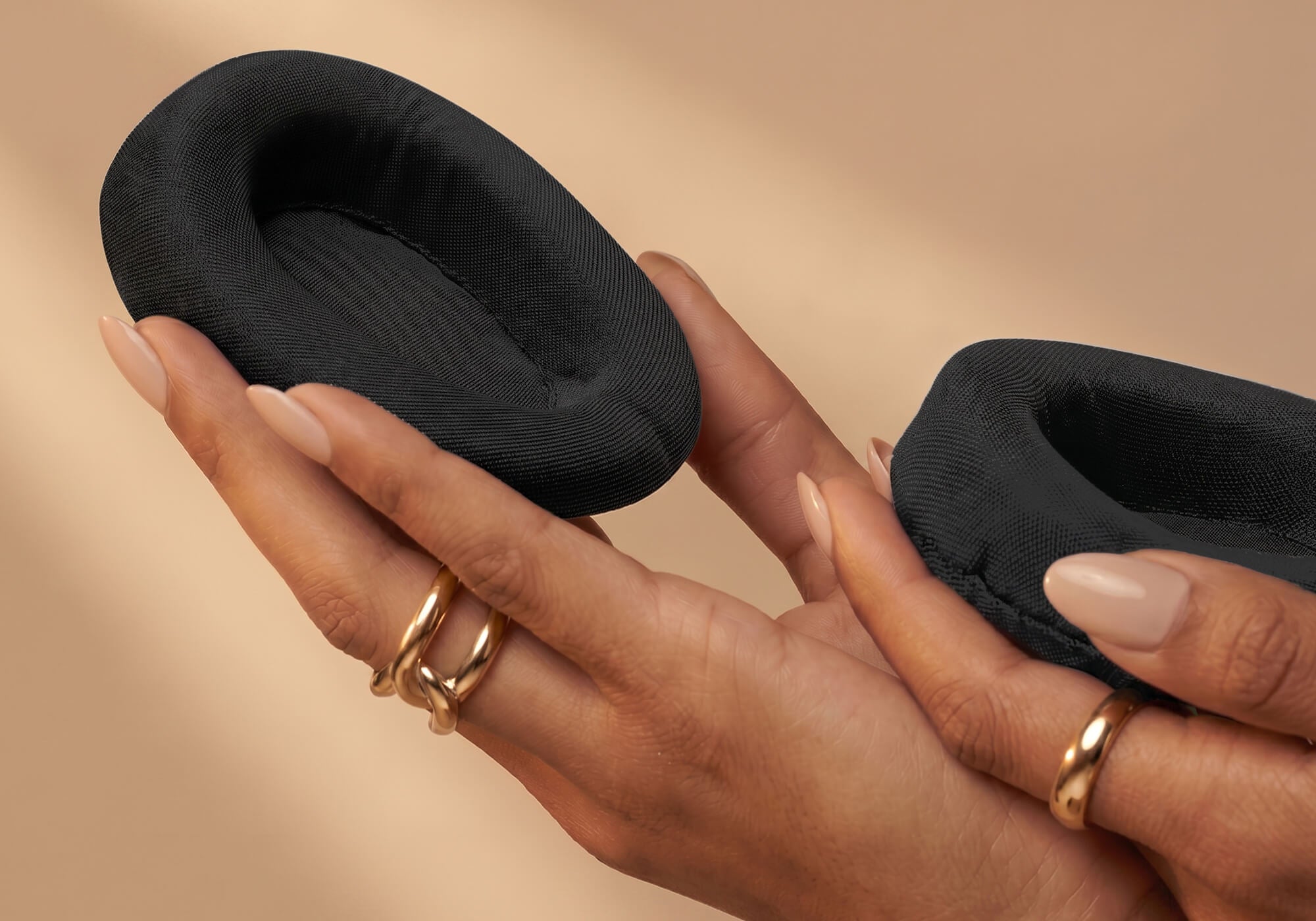Manta SILK Sleep Mask - Media 52 of 70