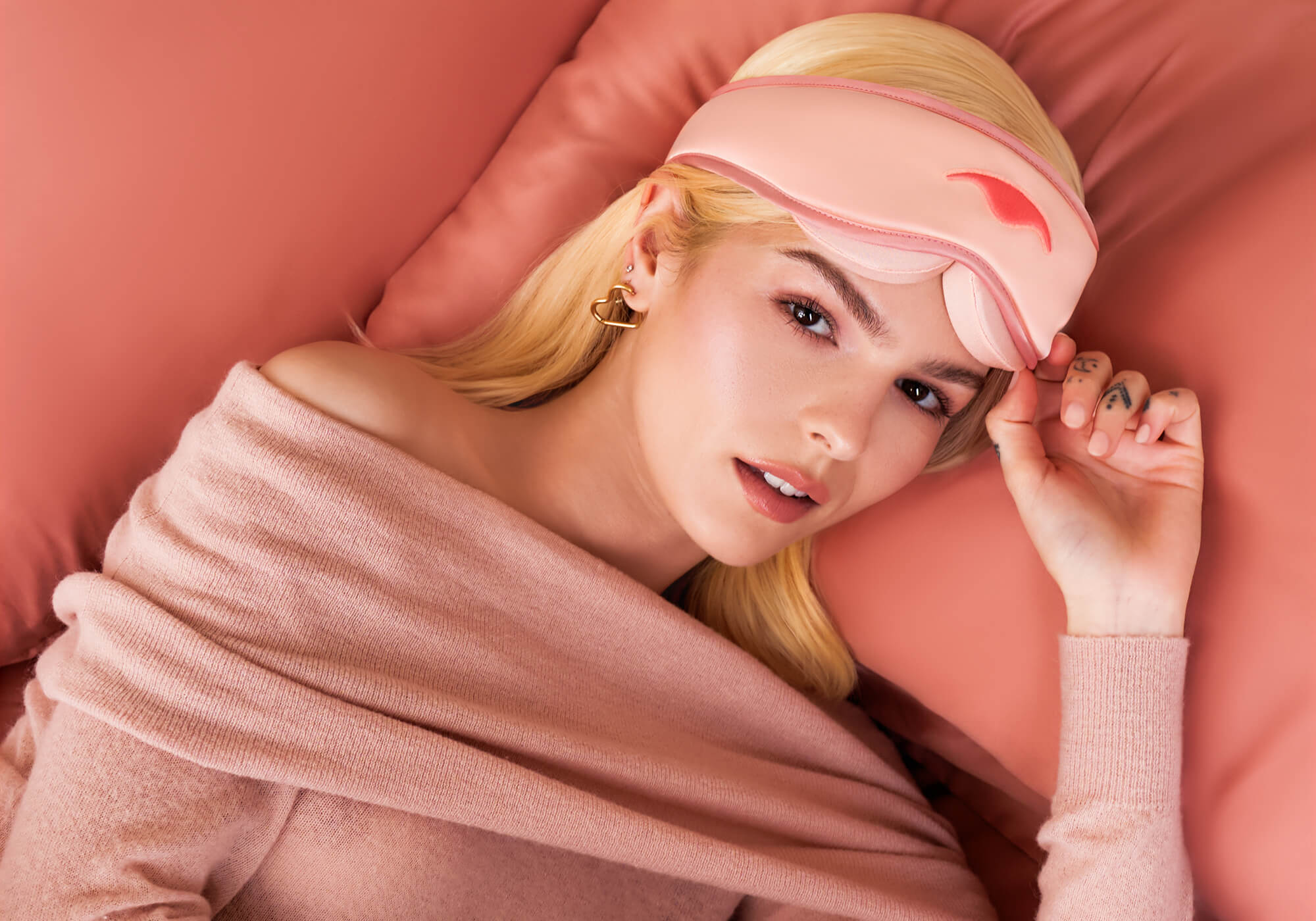 Manta SILK Sleep Mask - Media 36 of 70